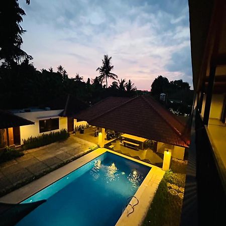 Batuan Village Sukawati Kültér fotó
